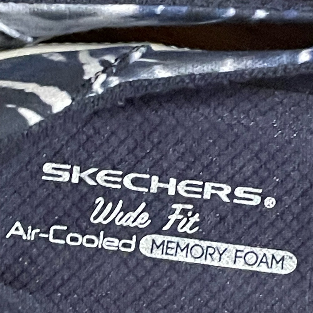Sketchers SN 100143W wide fit Size 10!!!! - Picture 7 of 7